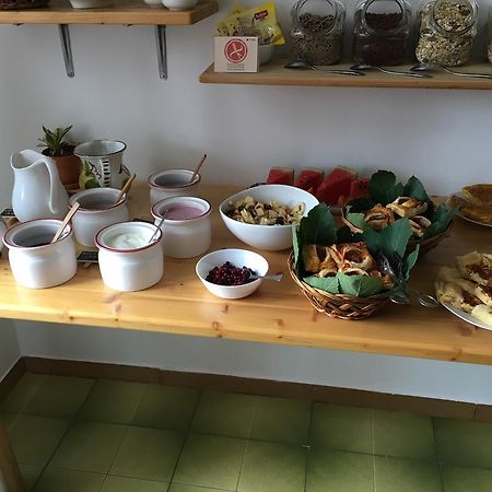 Casa Bianca Hotel Malcesine Bagian luar foto