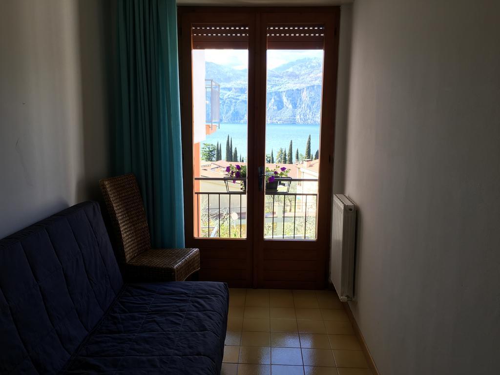 Casa Bianca Hotel Malcesine Ruang foto