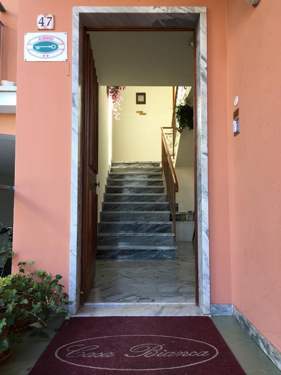 Casa Bianca Hotel Malcesine Bagian luar foto